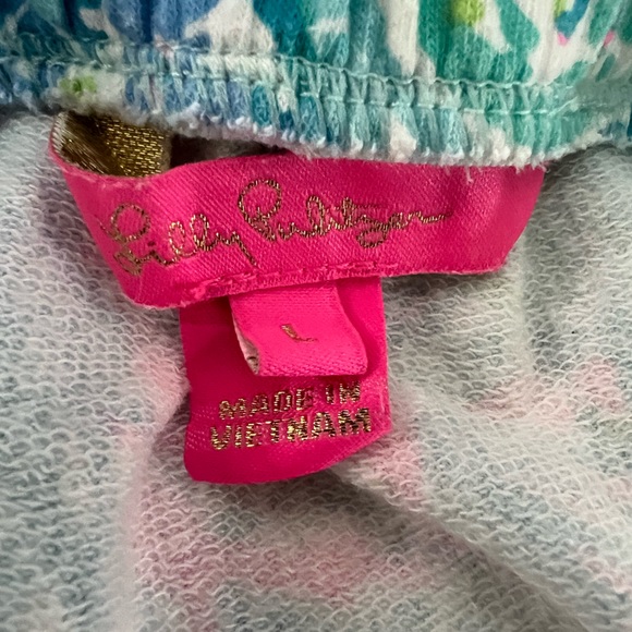 Lilly Pulitzer Romper - Picture 4 of 5